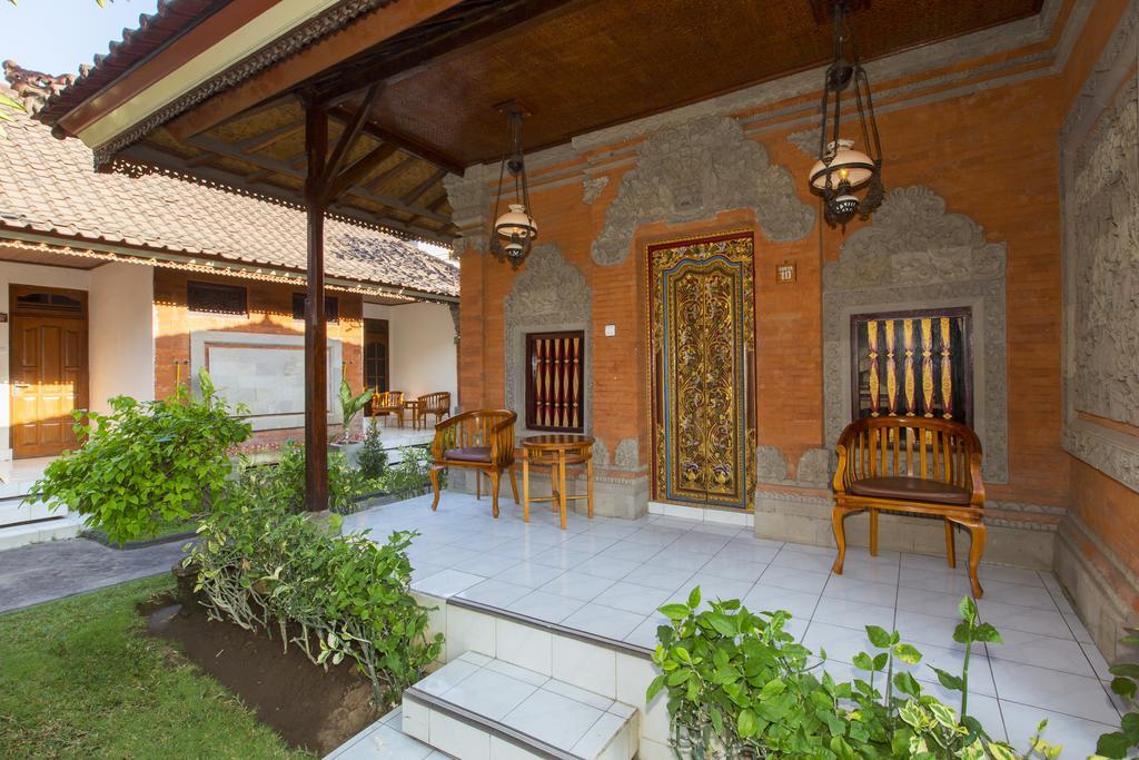Hotel Surya Tropical Kuta Kuta Lombok Exterior foto