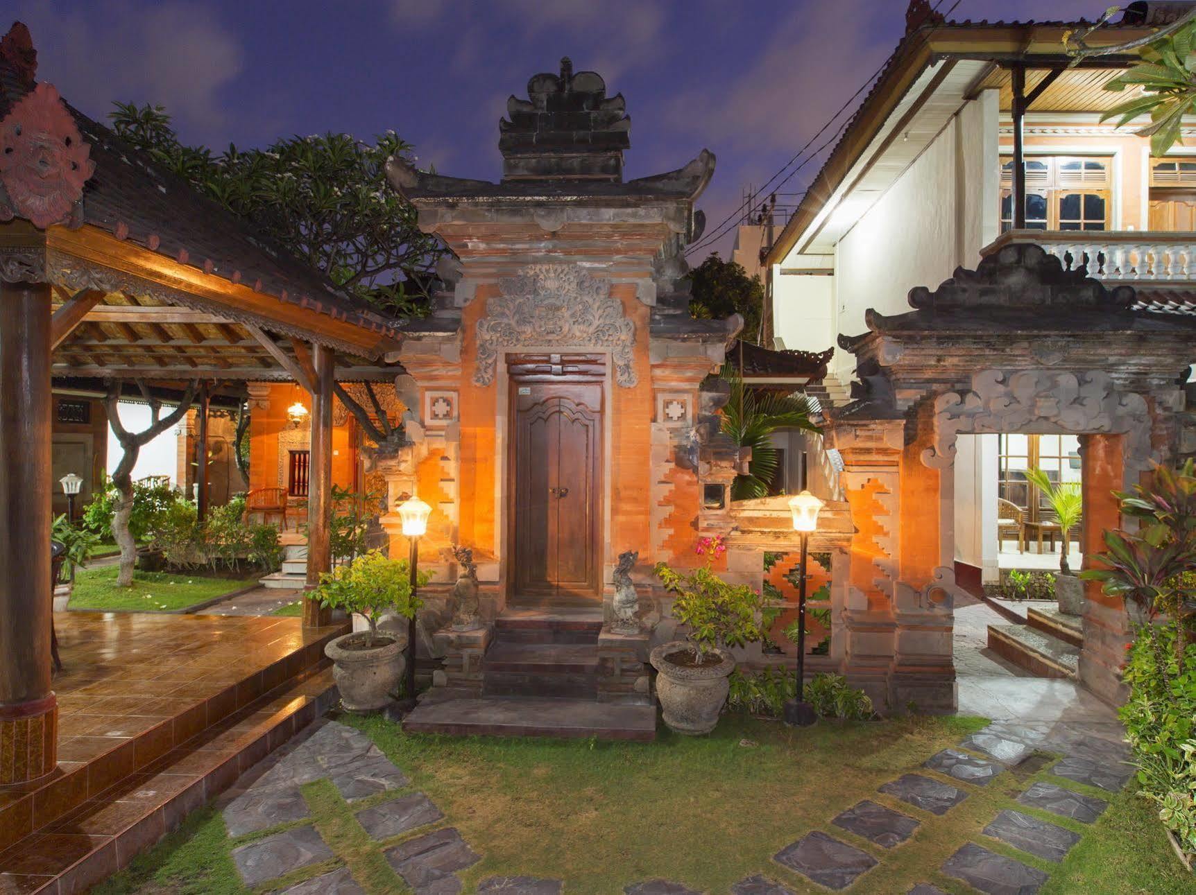 Hotel Surya Tropical Kuta Kuta Lombok Exterior foto